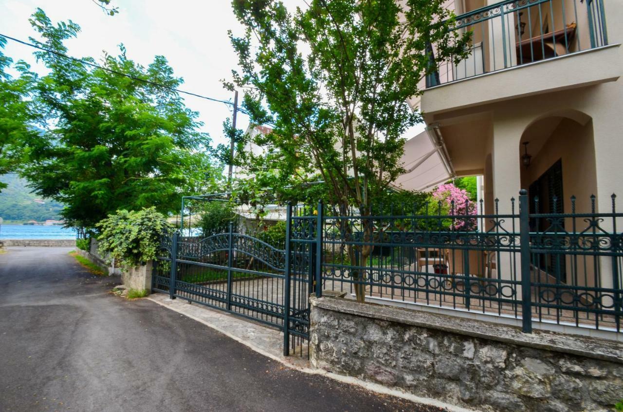 Apartment Radulovic Kotor Buitenkant foto