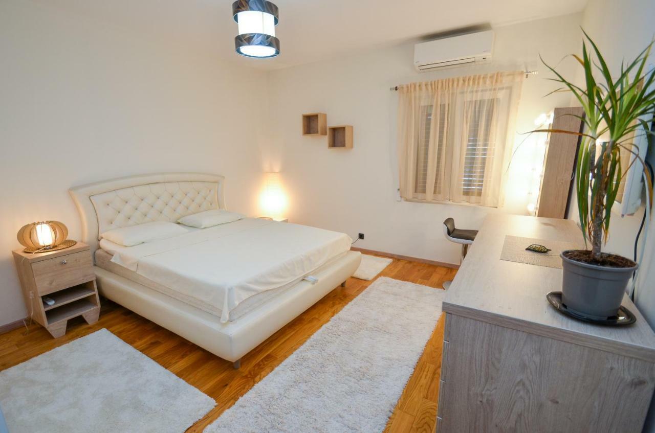 Apartment Radulovic Kotor Buitenkant foto