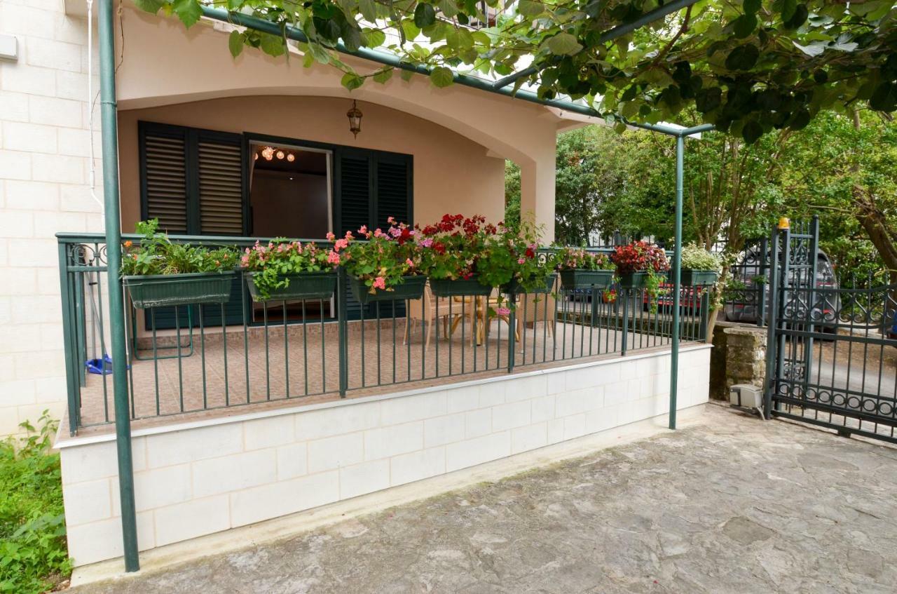 Apartment Radulovic Kotor Buitenkant foto