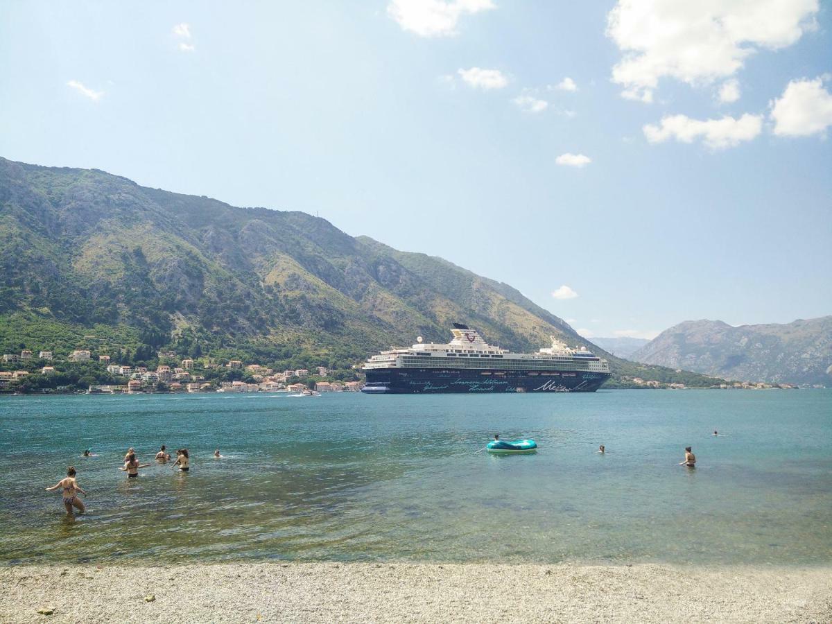 Apartment Radulovic Kotor Buitenkant foto